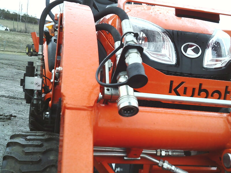 Tractors - Compact  Kubota BX23S Tractor / Backhoe Photo